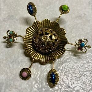 VINTAGE Brooch 